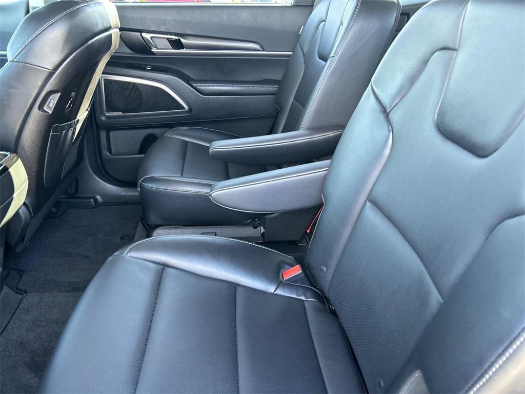 used 2024 Kia Telluride car, priced at $38,999