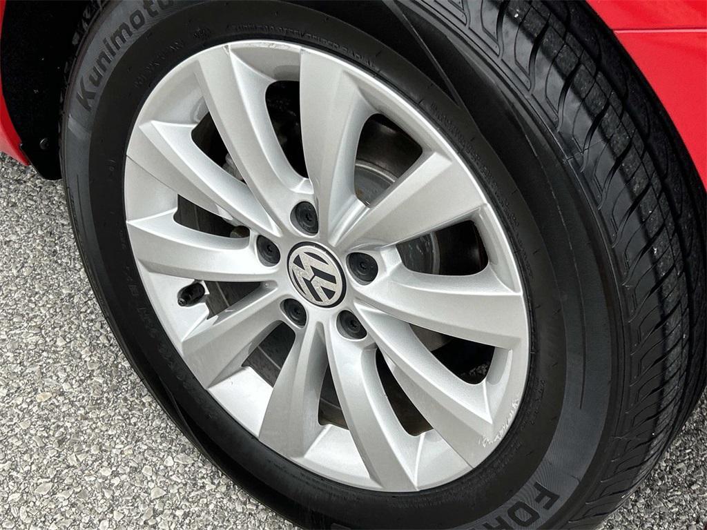 used 2018 Volkswagen Beetle car, priced at $25,981