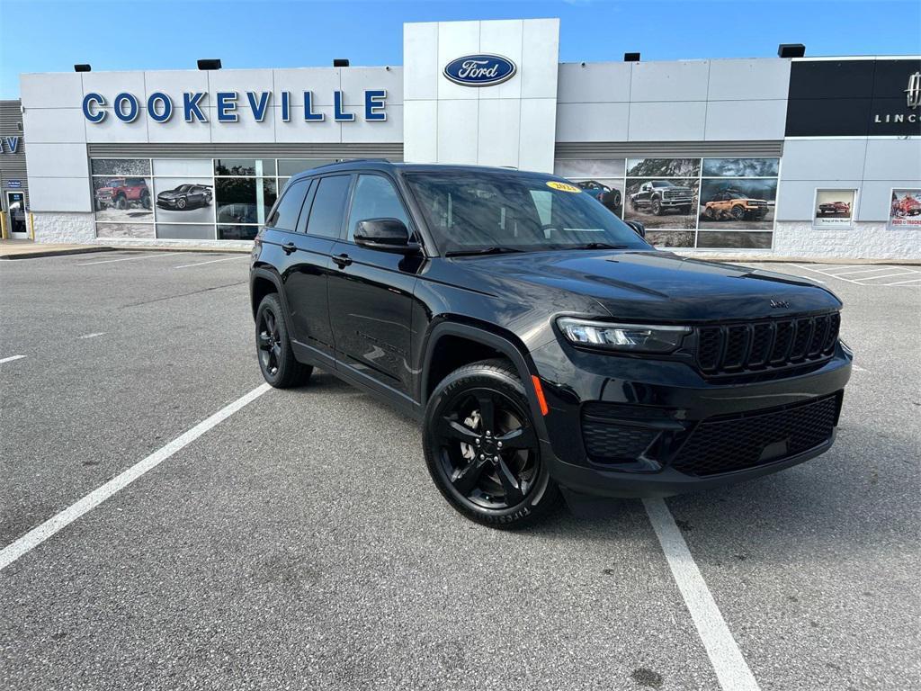 used 2023 Jeep Grand Cherokee car, priced at $29,994