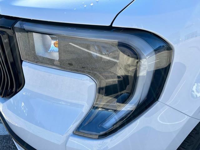new 2025 Ford Maverick car, priced at $37,345