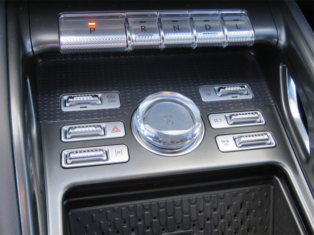 new 2025 Lincoln Nautilus car, priced at $57,000