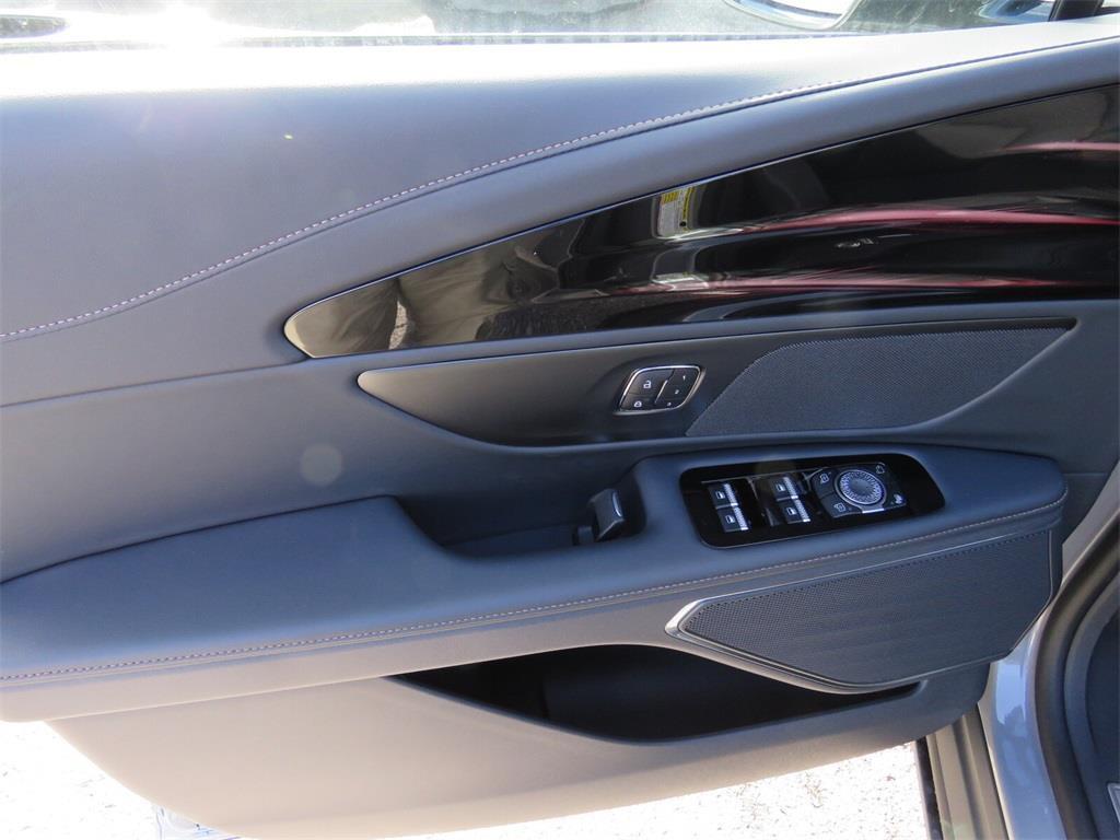 new 2025 Lincoln Nautilus car, priced at $57,000