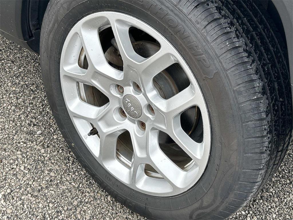 used 2015 Jeep Renegade car, priced at $11,981