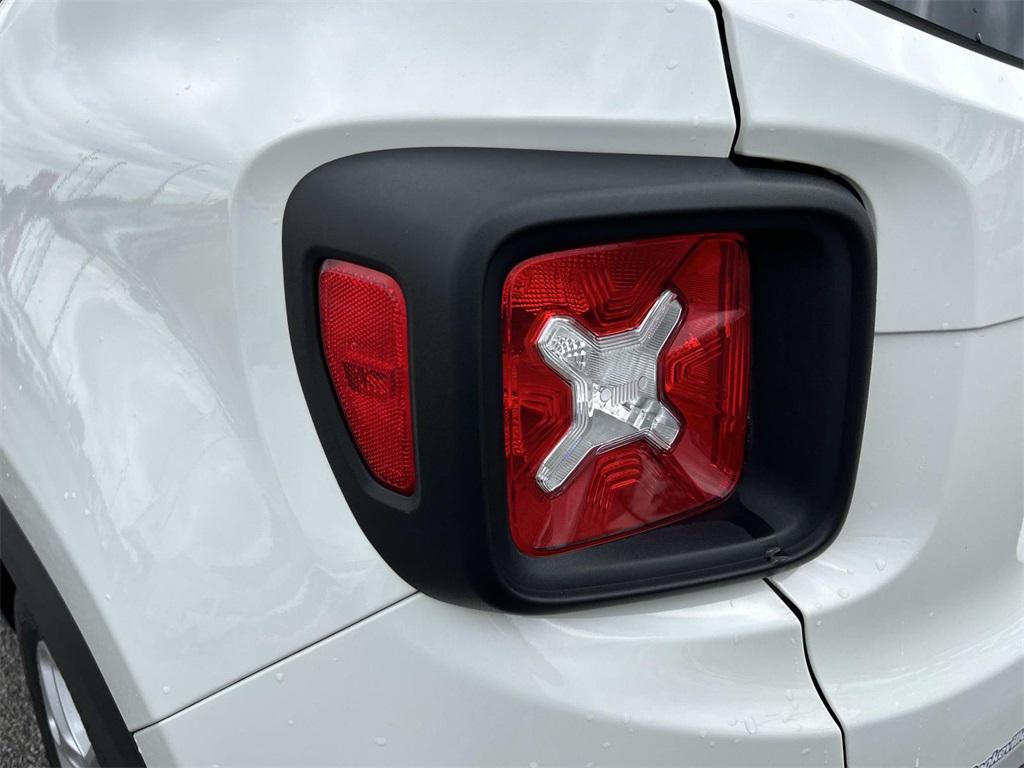 used 2015 Jeep Renegade car, priced at $11,981