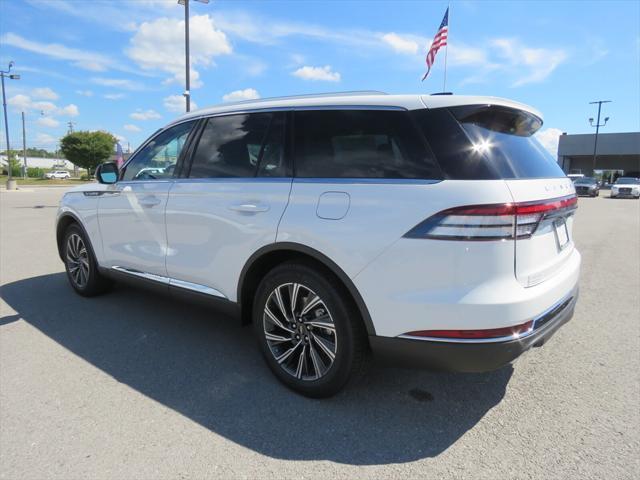 new 2025 Lincoln Aviator car, priced at $61,385