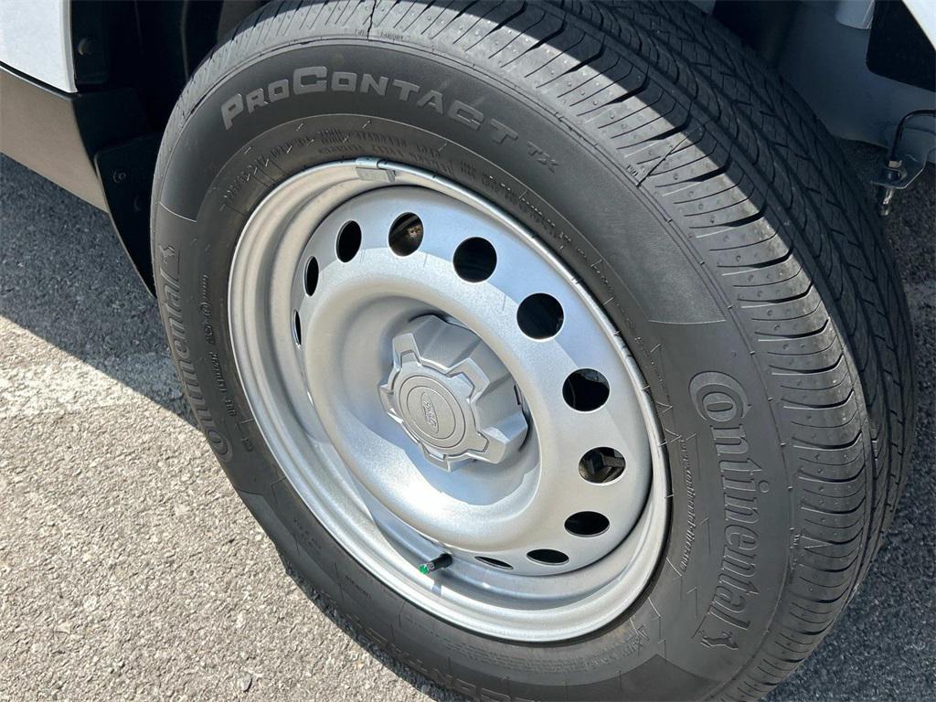 new 2025 Ford Maverick car, priced at $29,940