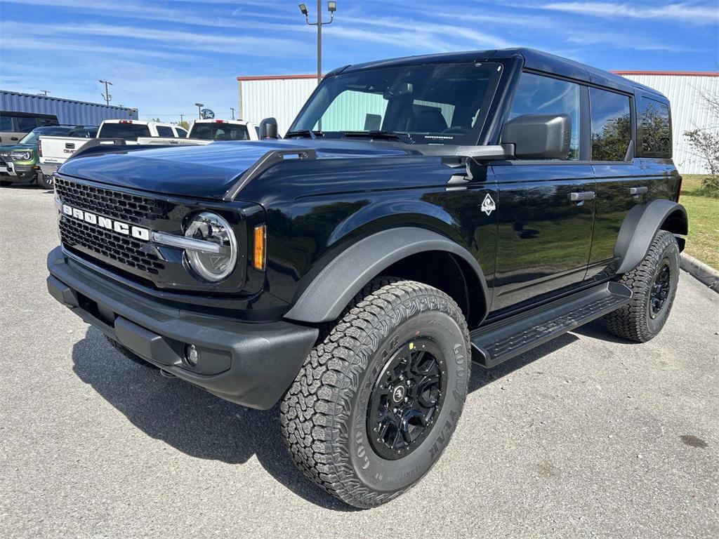 new 2025 Ford Bronco car, priced at $58,800
