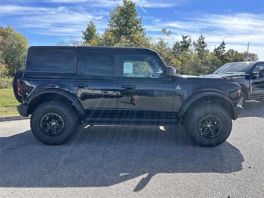 new 2025 Ford Bronco car, priced at $58,800