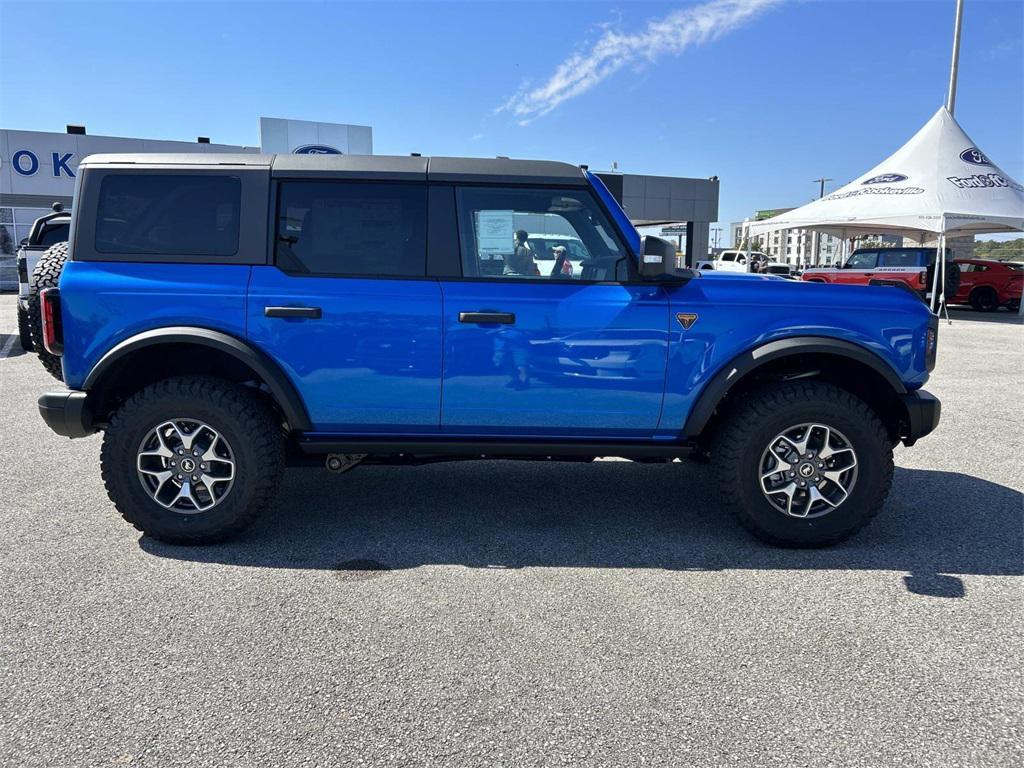 new 2025 Ford Bronco car, priced at $59,400