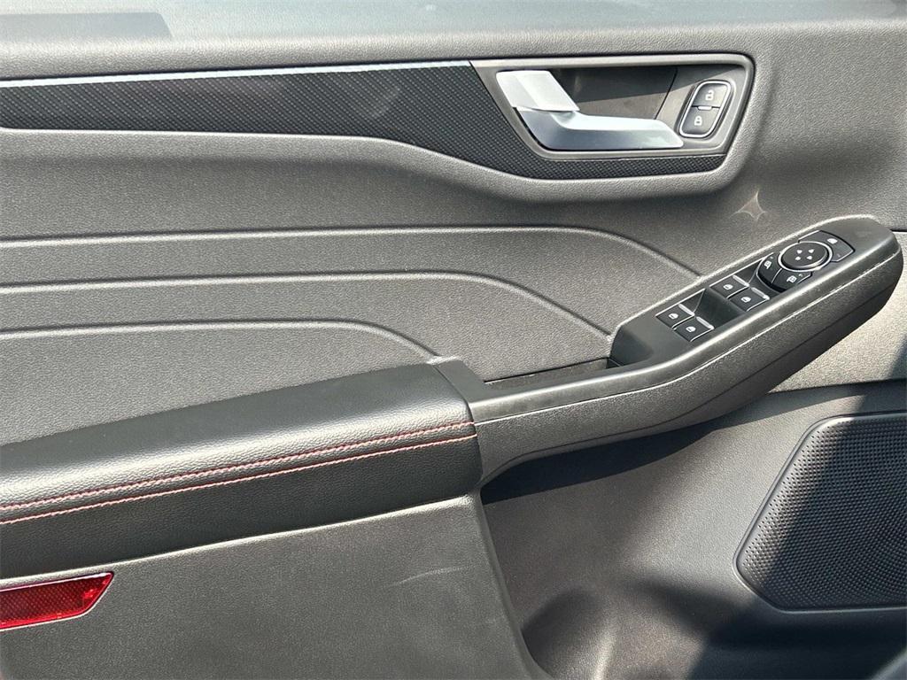 new 2025 Ford Escape car, priced at $36,000