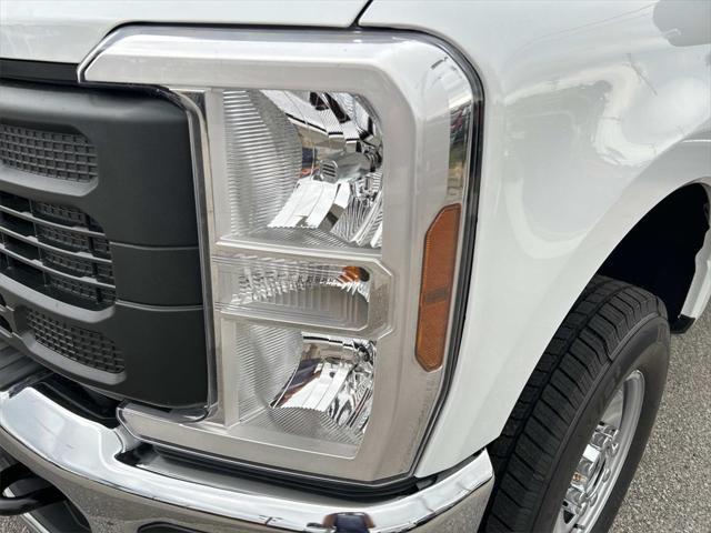 new 2025 Ford F-250 car, priced at $54,000