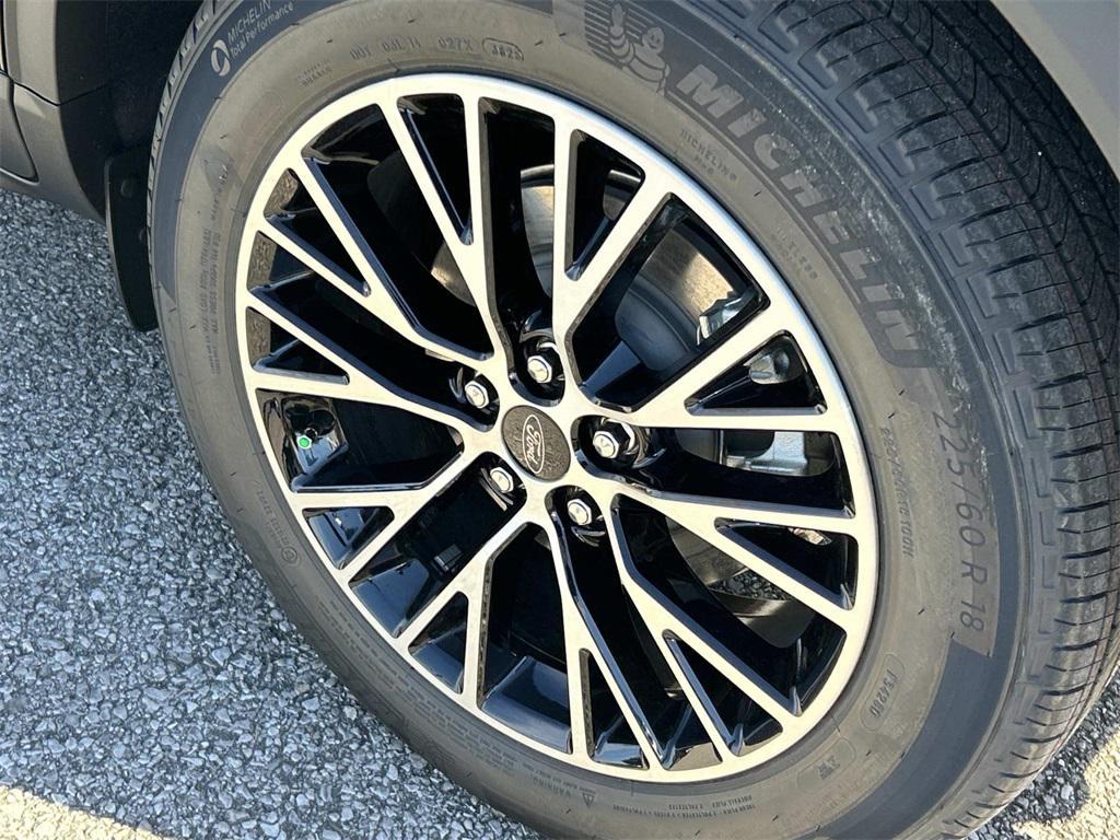 new 2026 Ford Escape PHEV car, priced at $37,000