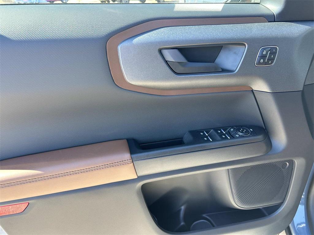 new 2025 Ford Bronco Sport car, priced at $39,000