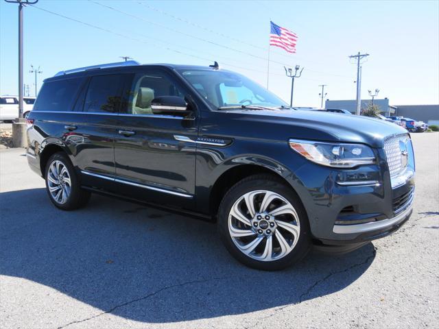 new 2024 Lincoln Navigator car, priced at $83,105