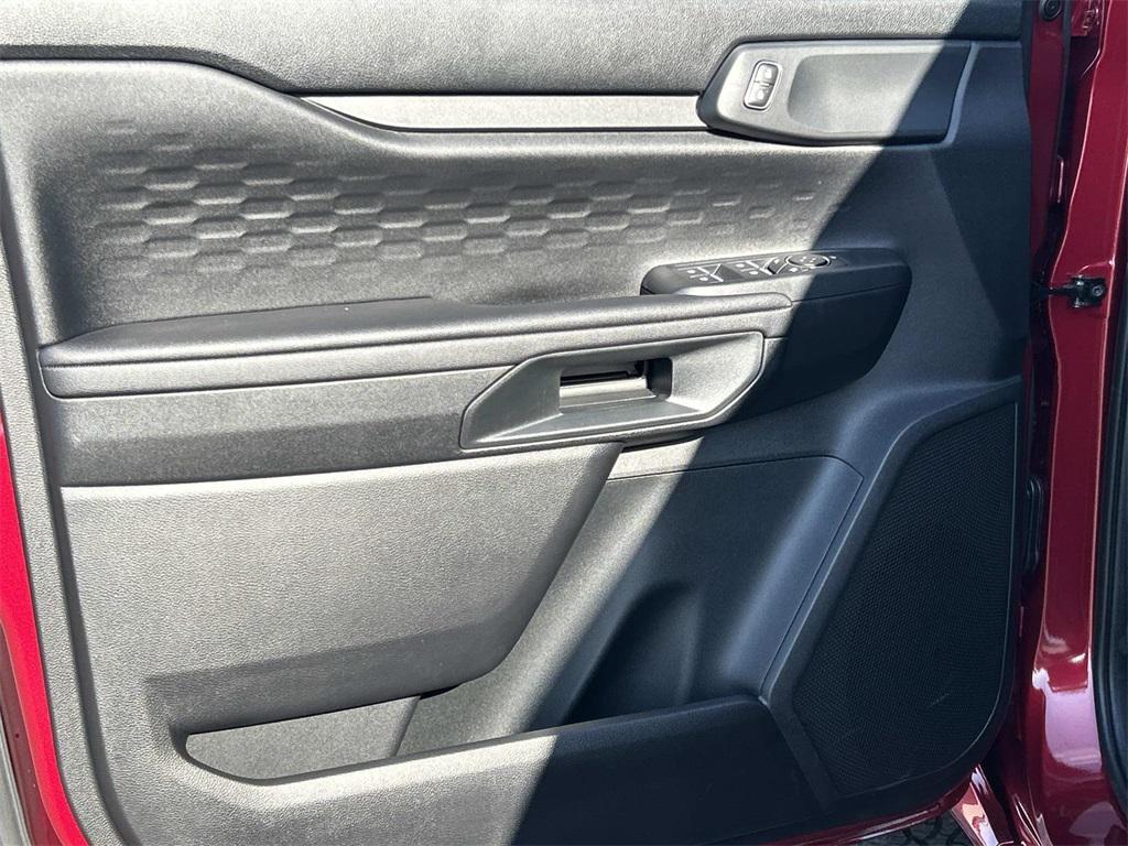 new 2025 Ford Ranger car, priced at $40,600