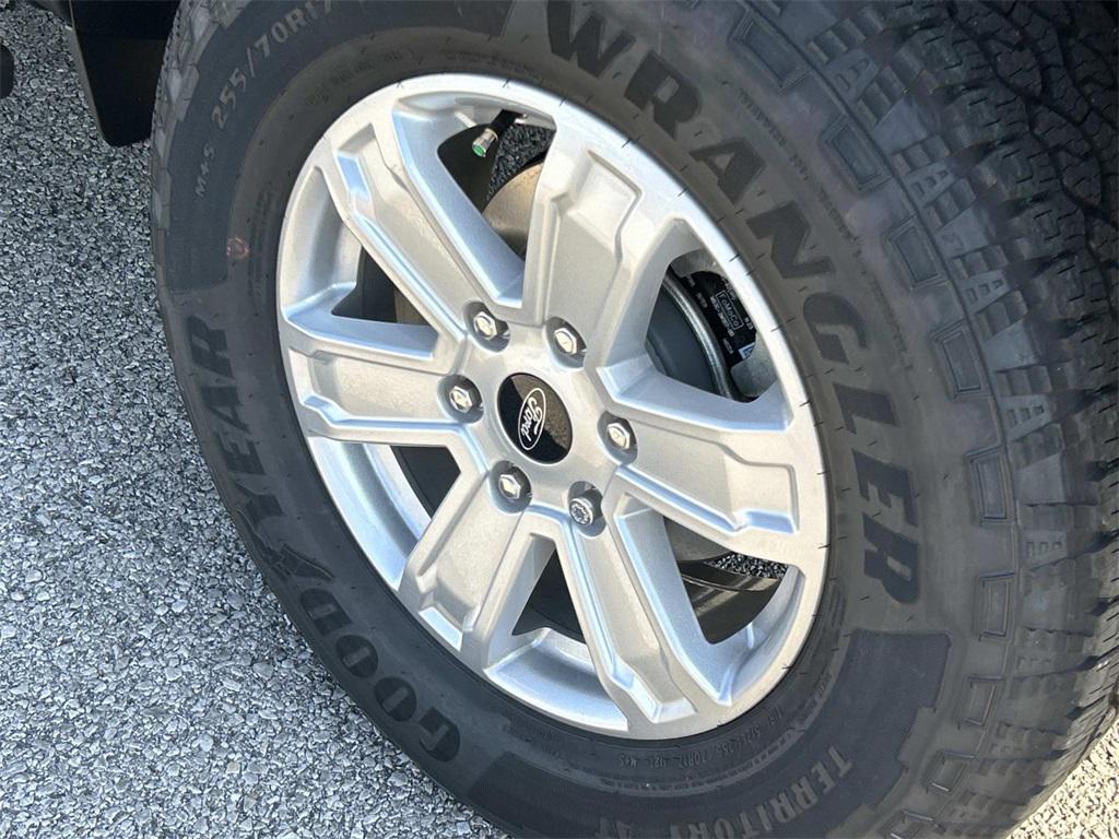 new 2025 Ford Ranger car, priced at $40,600