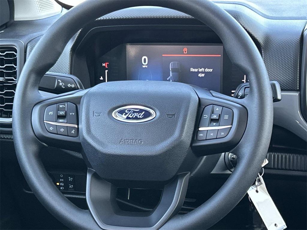 new 2025 Ford Ranger car, priced at $40,600