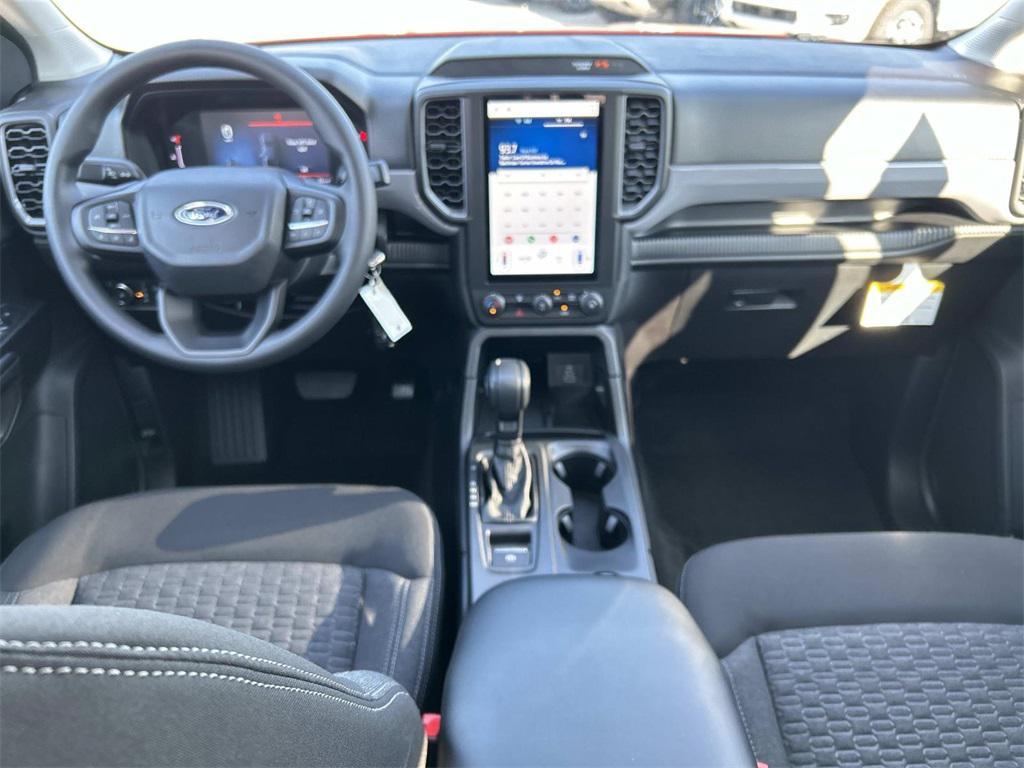 new 2025 Ford Ranger car, priced at $40,600