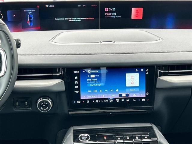 new 2025 Lincoln Navigator car, priced at $108,000