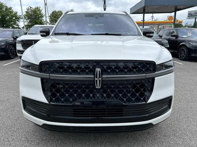 new 2025 Lincoln Navigator car, priced at $108,000