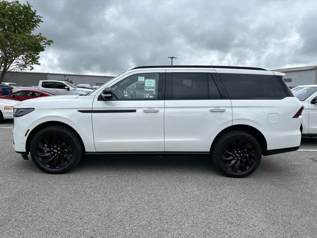 new 2025 Lincoln Navigator car, priced at $108,000