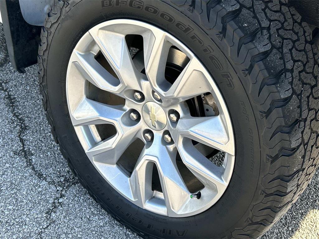 used 2019 Chevrolet Silverado 1500 car, priced at $22,981