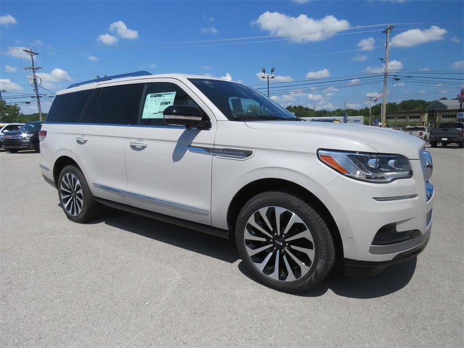 new 2024 Lincoln Navigator car, priced at $100,345