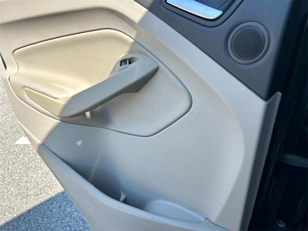 used 2013 Ford Escape car, priced at $10,981