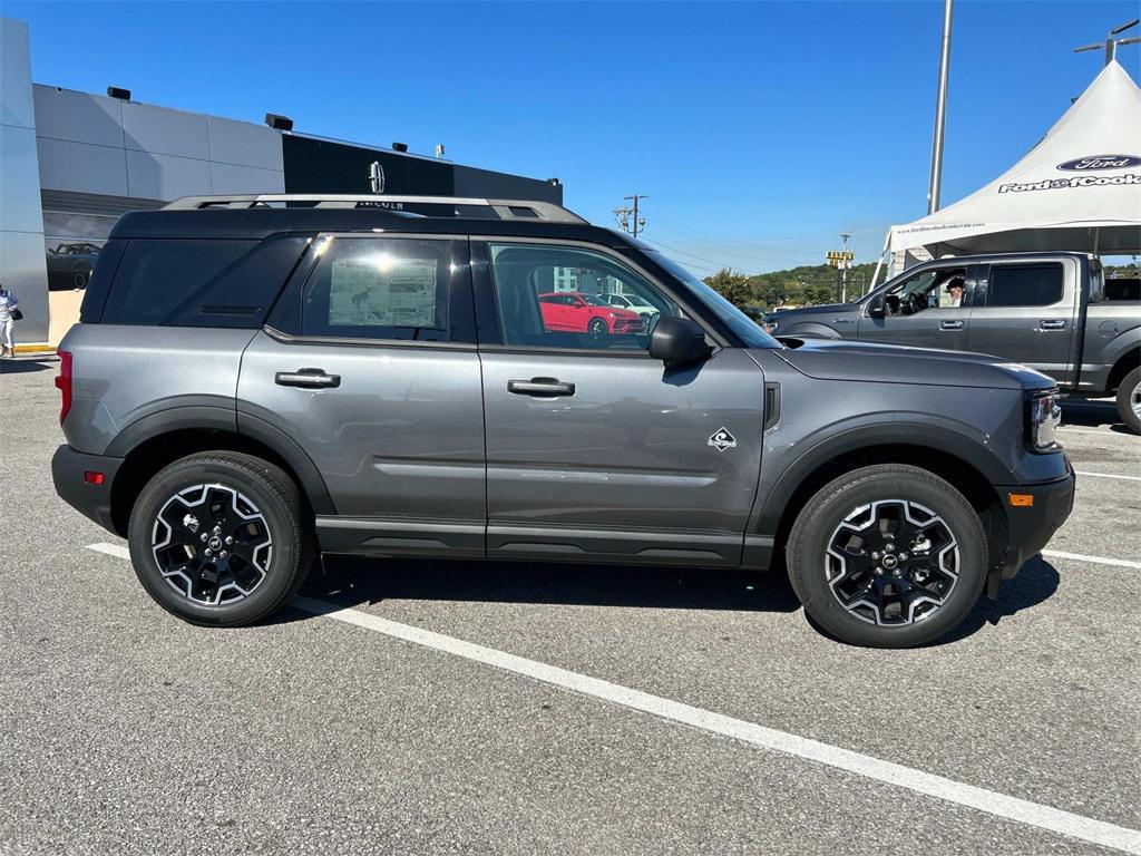new 2025 Ford Bronco Sport car, priced at $40,700