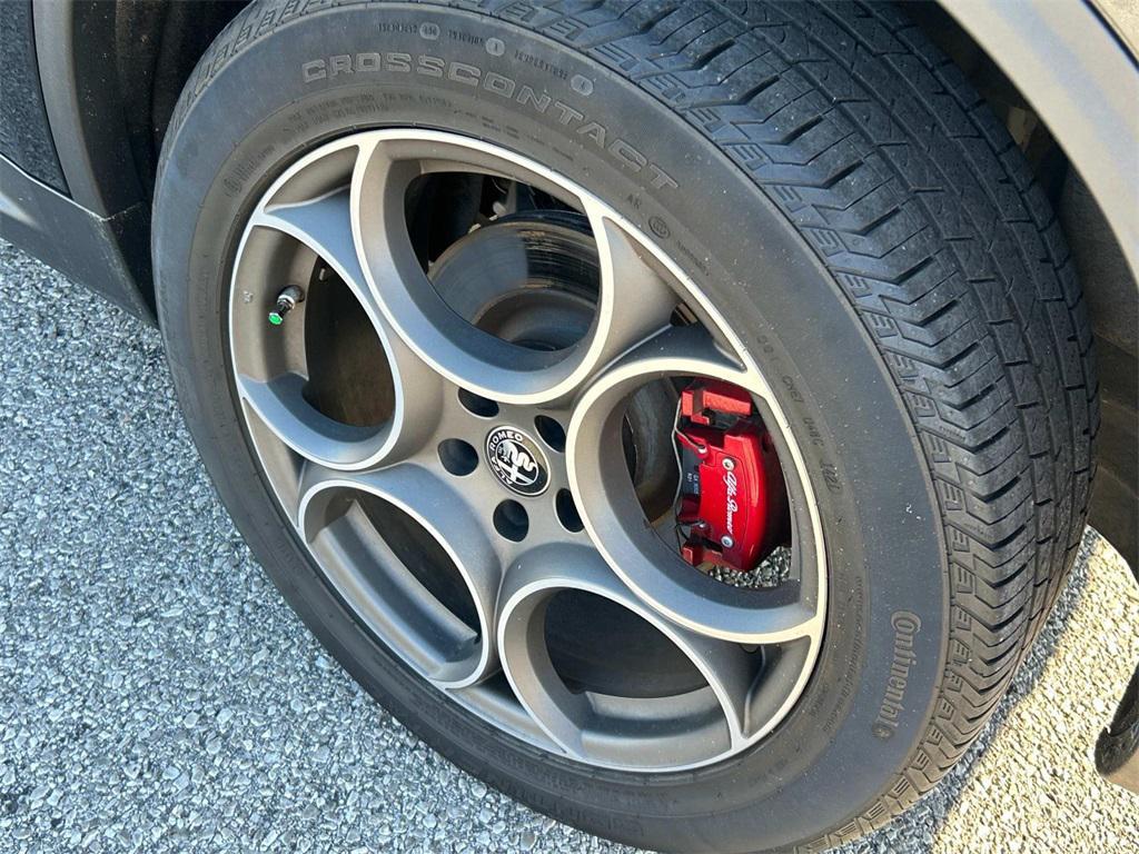 used 2022 Alfa Romeo Stelvio car, priced at $23,581