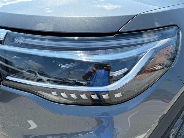 new 2025 Ford Explorer car, priced at $59,500