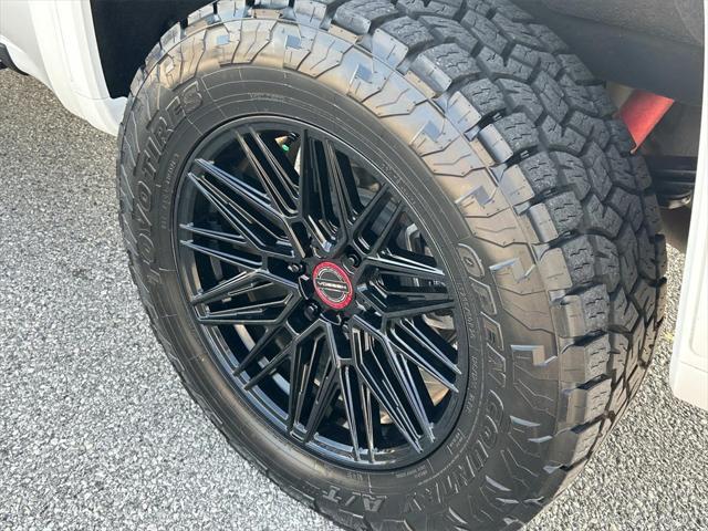 used 2024 GMC Sierra 1500 car, priced at $65,990