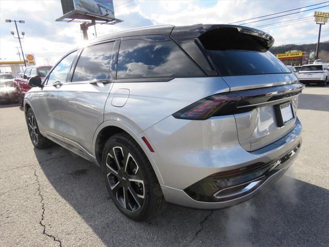 new 2025 Lincoln Nautilus car, priced at $64,455