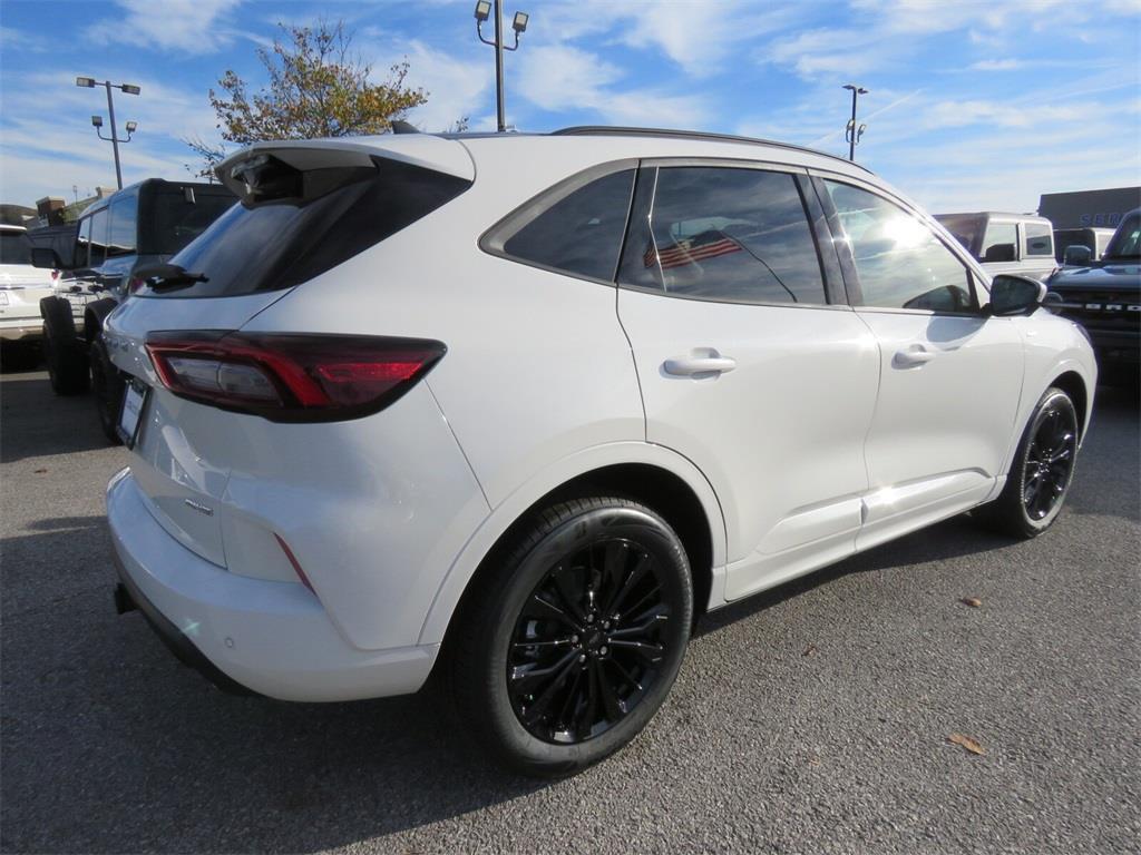 new 2025 Ford Escape car, priced at $43,000
