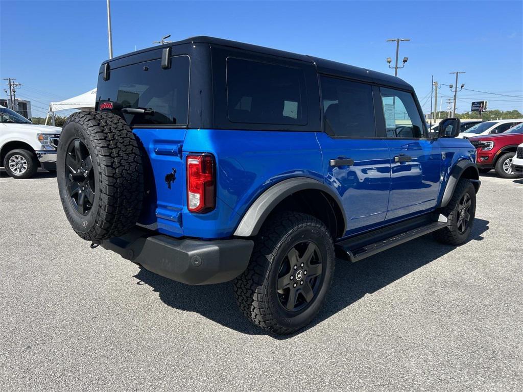 new 2025 Ford Bronco car, priced at $51,400