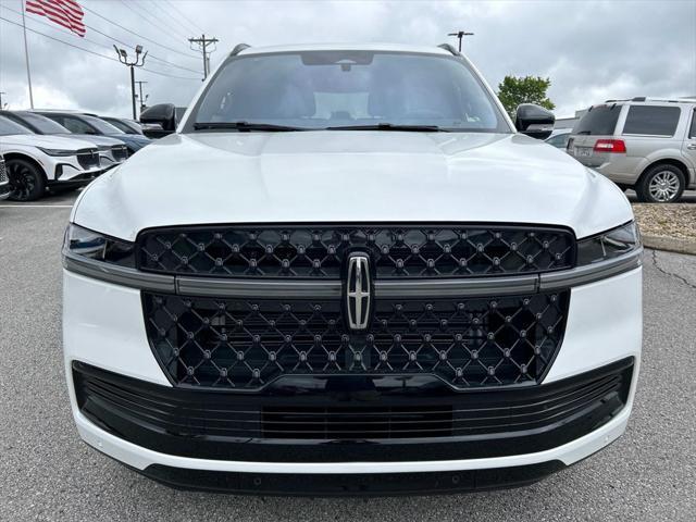 new 2025 Lincoln Navigator car, priced at $104,000