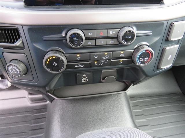 new 2025 Ford F-150 car, priced at $45,000