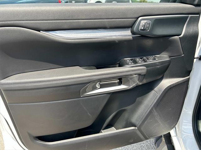 new 2025 Ford Ranger car, priced at $50,294