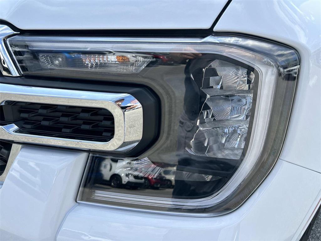 new 2025 Ford Ranger car, priced at $42,522