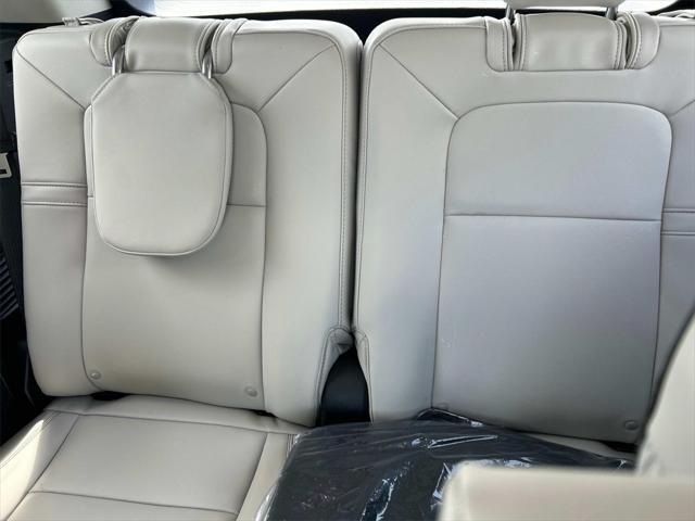 new 2025 Lincoln Aviator car, priced at $68,275