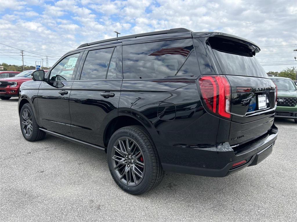 new 2025 Ford Expedition car, priced at $85,000