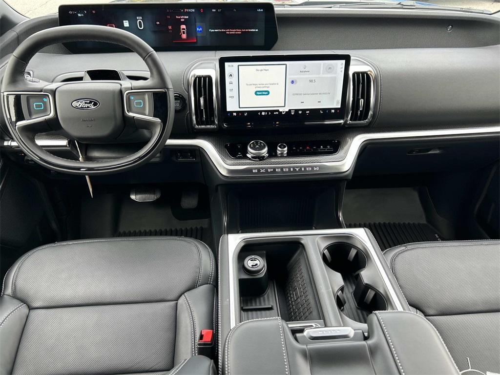 new 2025 Ford Expedition car, priced at $85,000