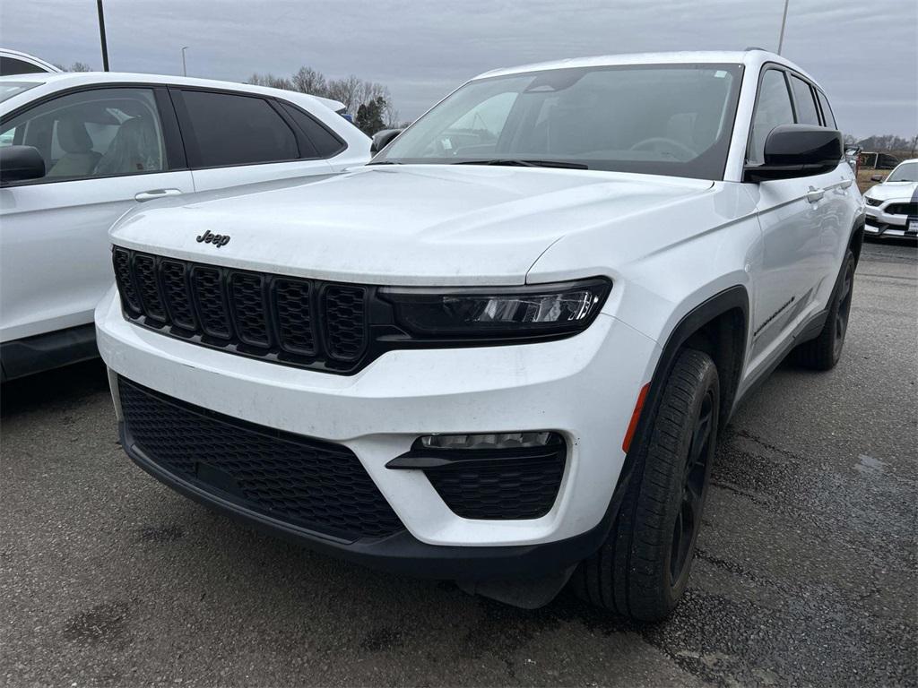 used 2023 Jeep Grand Cherokee car, priced at $28,981