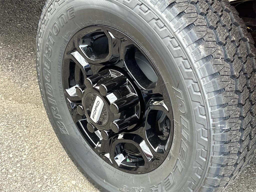 new 2026 Ford F-350 car, priced at $72,300