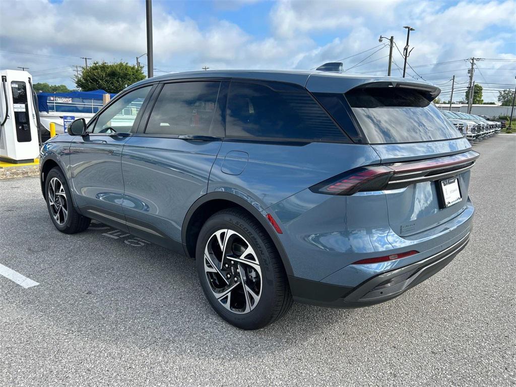 new 2025 Lincoln Nautilus car, priced at $59,285