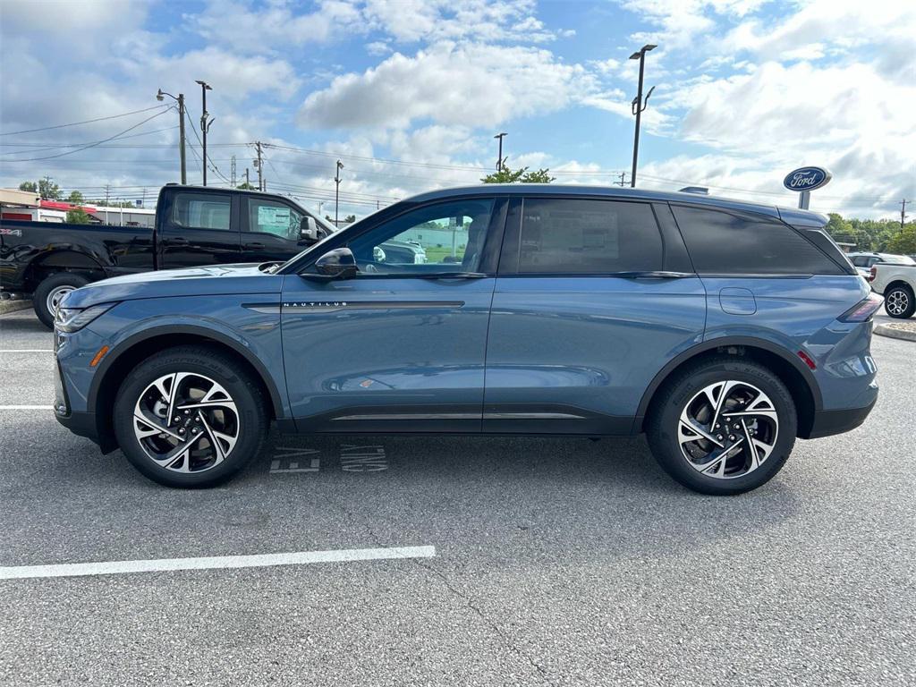 new 2025 Lincoln Nautilus car, priced at $59,285