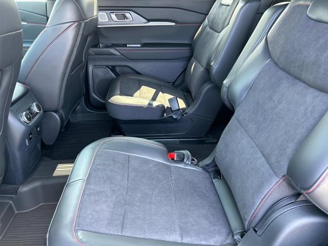 new 2025 Ford Explorer car, priced at $58,500