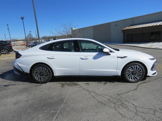 used 2024 Hyundai Sonata Hybrid car, priced at $32,990