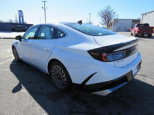 used 2024 Hyundai Sonata Hybrid car, priced at $32,990