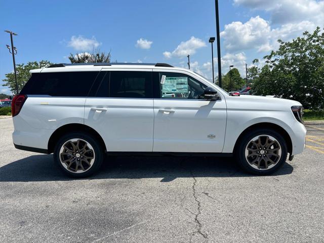 new 2025 Ford Expedition car, priced at $89,830